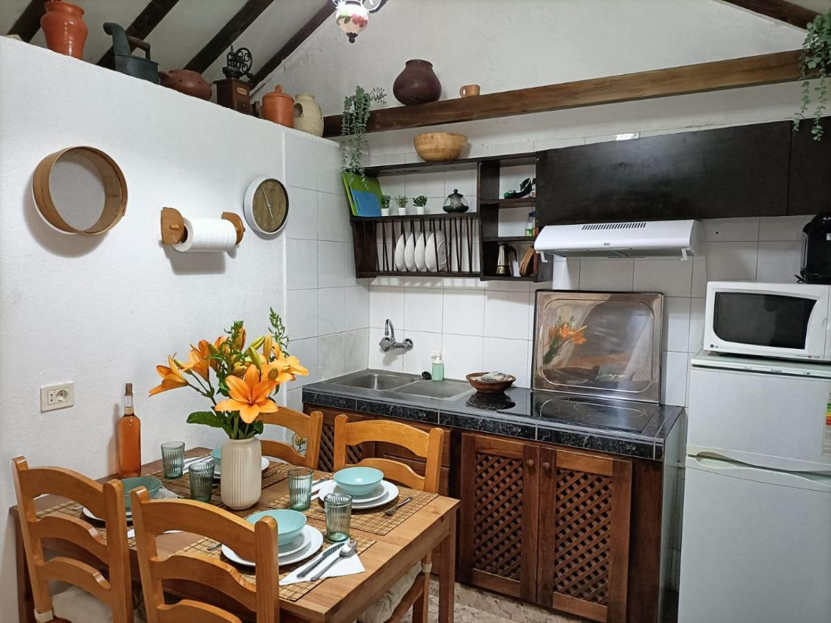 Casa Rural En El Parque Nacional De Garajonay En La Isla De La Gomera, Alonso Y Carmen Banda de Las Rosas エクステリア 写真